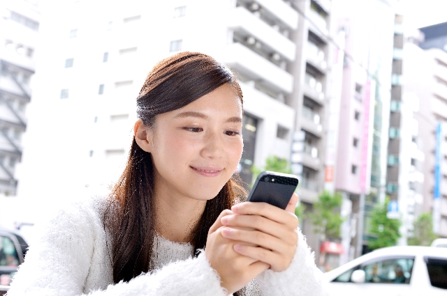 \tgoNiPhoneMVNOMNPł邩BiSIMt[j摜